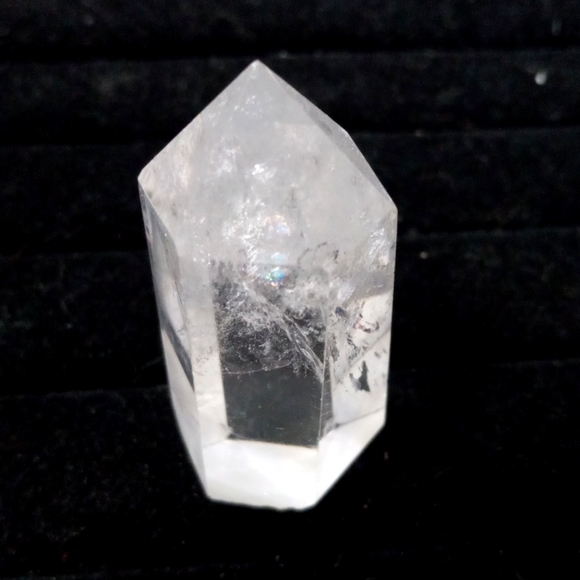 Gemstone healing Quartz wand - Picture 1 of 4